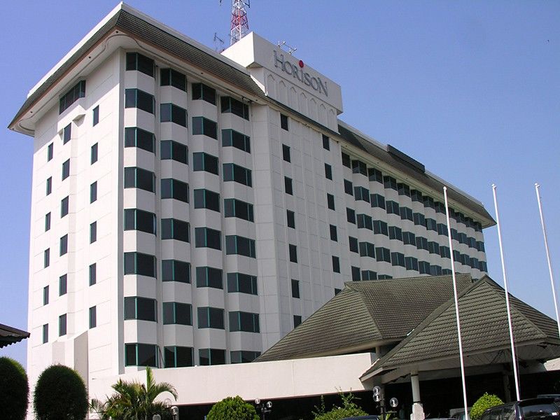 Horison Ultima Bandung Hotel Exterior photo